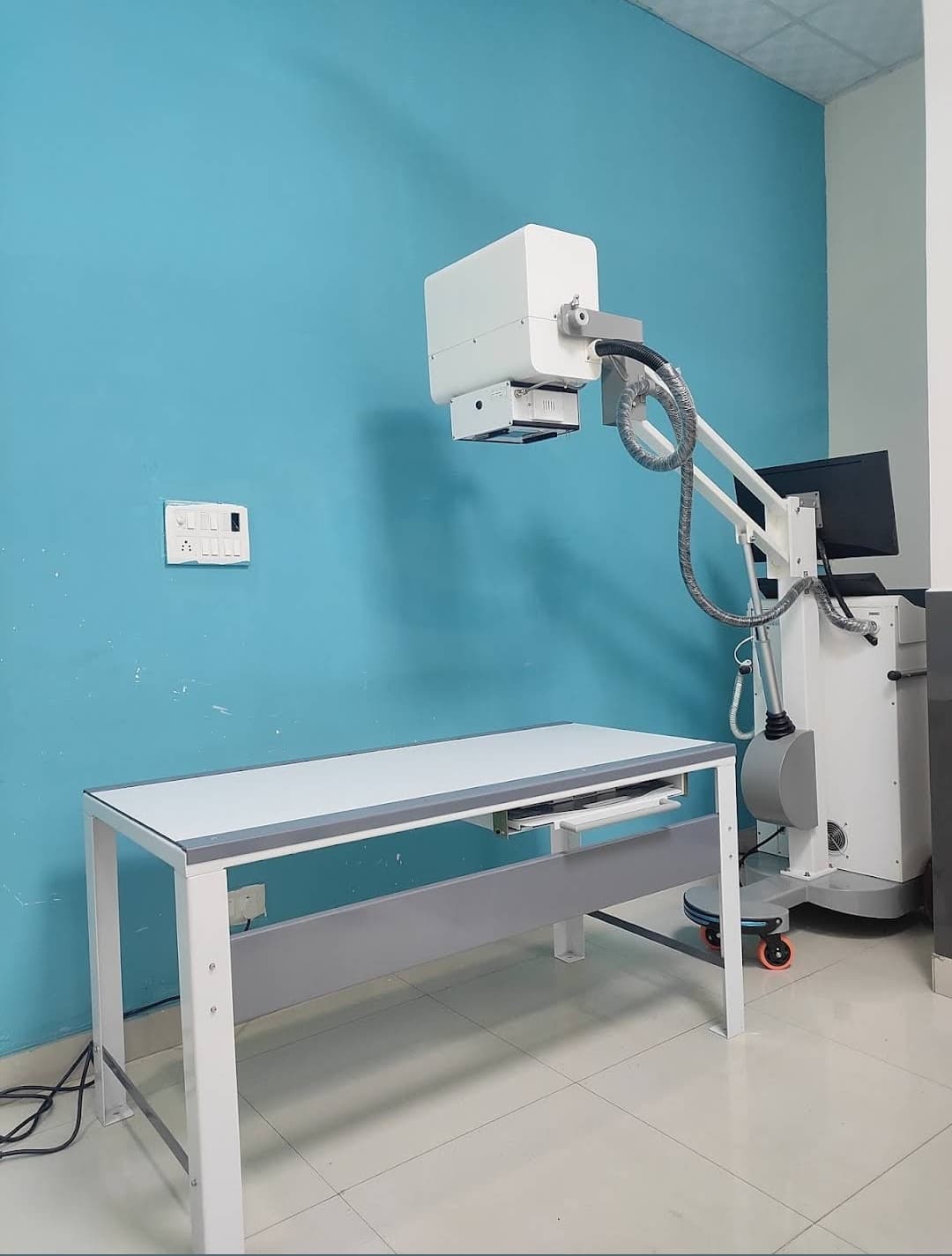 X-ray equipment at Panipat Model Town